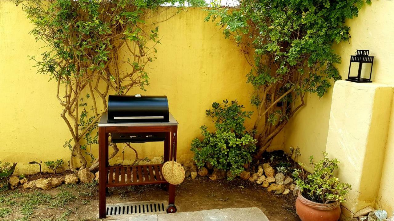 Casa Do Patio Amarelo Apartment Alvor Ngoại thất bức ảnh